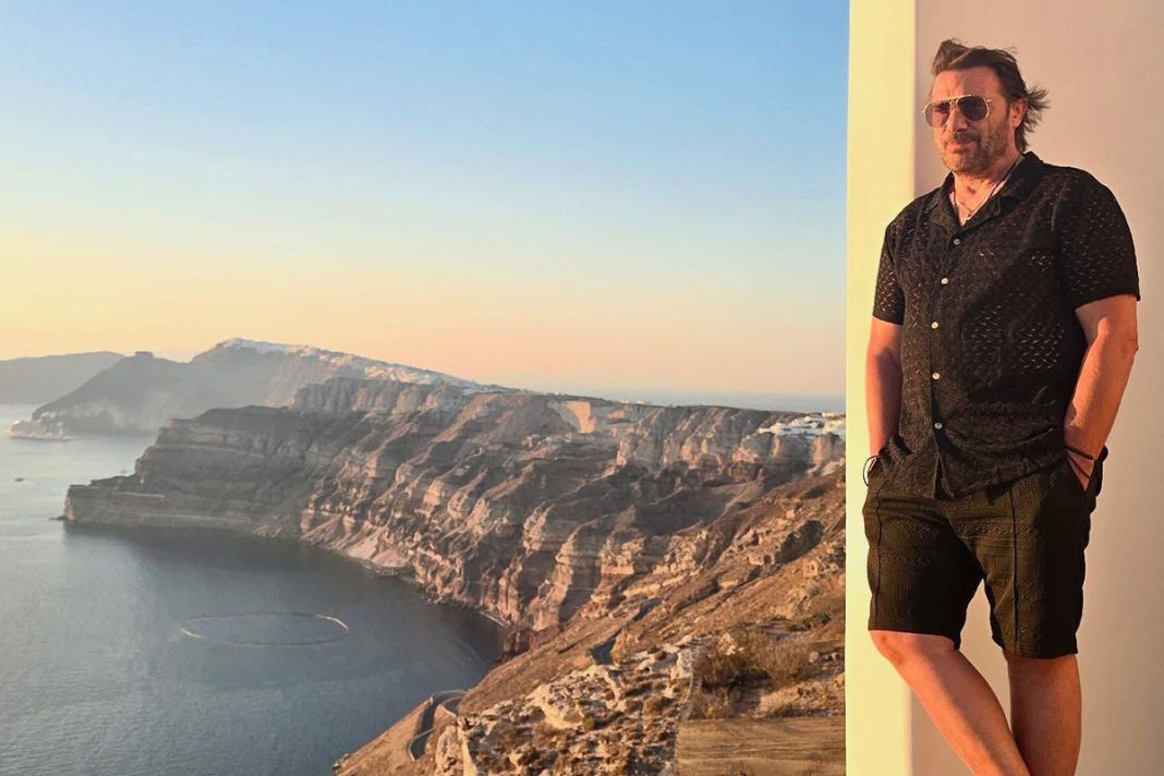 Γενέθλια για τον Στράτο Τζώρτζογλου