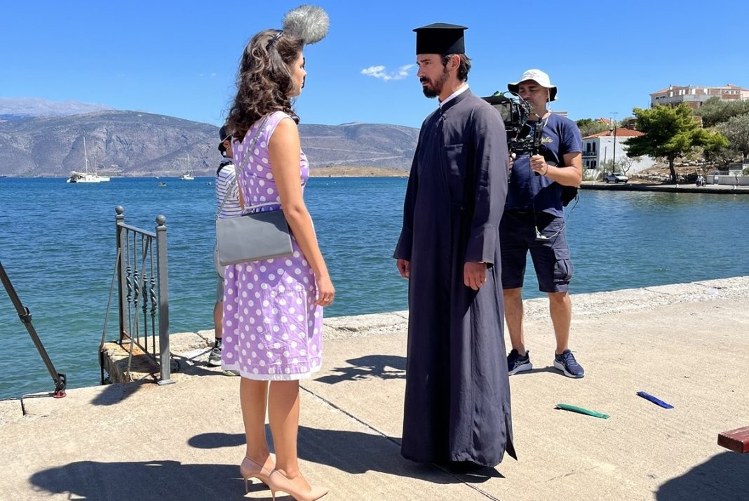 «Άγιος έρωτας»: Συνεχίζονται τα γυρίσματα στο Γαλαξίδι