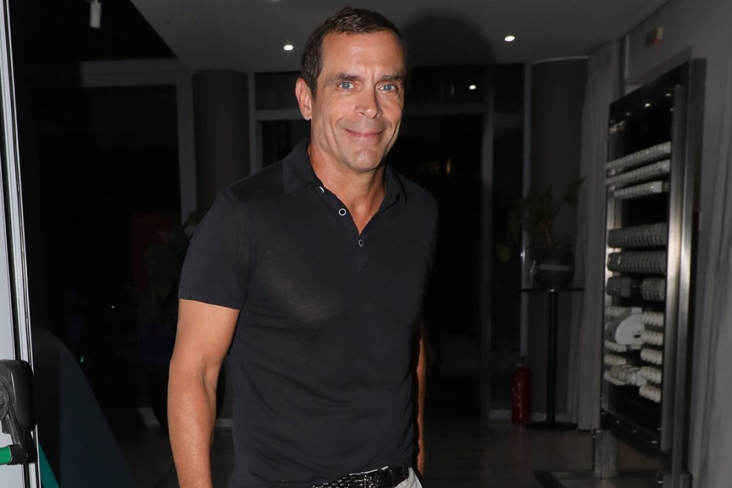 Μαρκουλάκης «Γιατρός», «Δικαστής» και παρουσιαστής