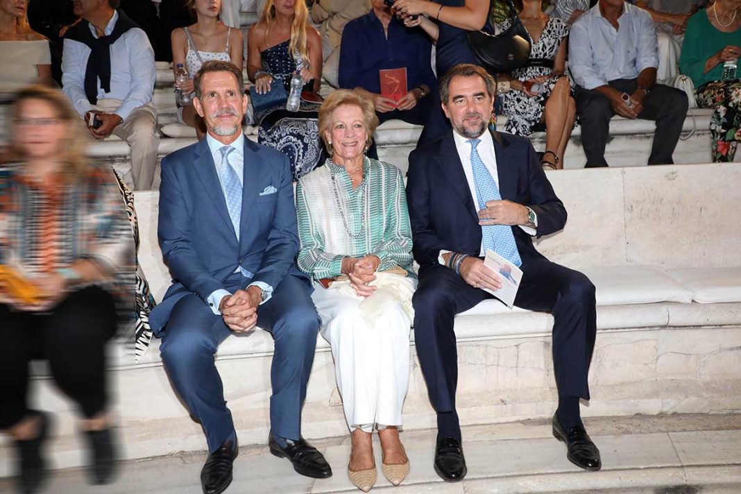 Μπαλαρίνες από τον Ολυμπο, μα τον... Ζeus της Αννας-Μαρίας