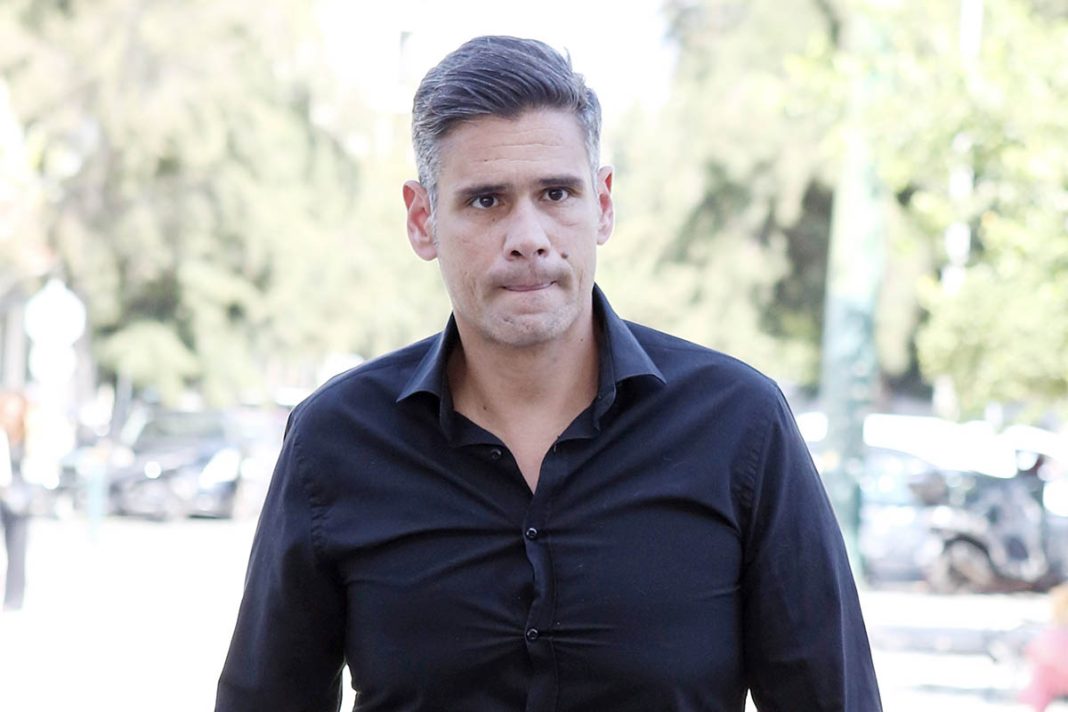 Δημήτρης Ουγγαρέζος: «Ήθελα να ζήσω το πένθος, δεν μου άρεσε που το είχα νεκρώσει»