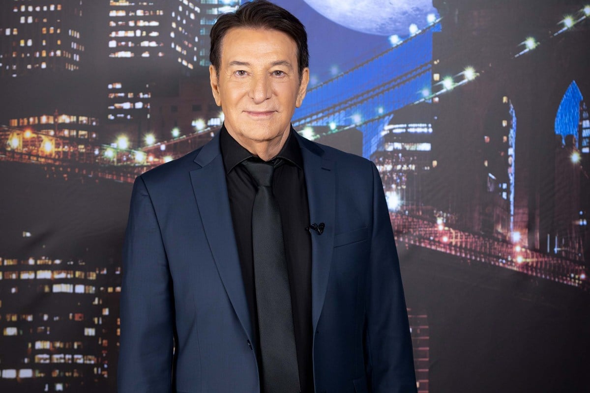 Ο Δημήτρης Κοντολάζος βάζει «φωτιά» στη νυχτερινή ζωή της Πάτρας Ο Δημήτρης Κοντολάζος βάζει «φωτιά» στη νυχτερινή ζωή της Πάτρας