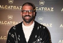 Δημήτρης Αλεξάνδρου: Η αγκαλιά με τον μικρό Πάρη που τα λέει όλα - «Εκεί που σταματάνε όλα»