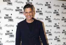 Ο Δημήτρης Ουγγαρέζος έχει «χτίσει» κορμί! - Ποζάρει με μαγιό στα 46
