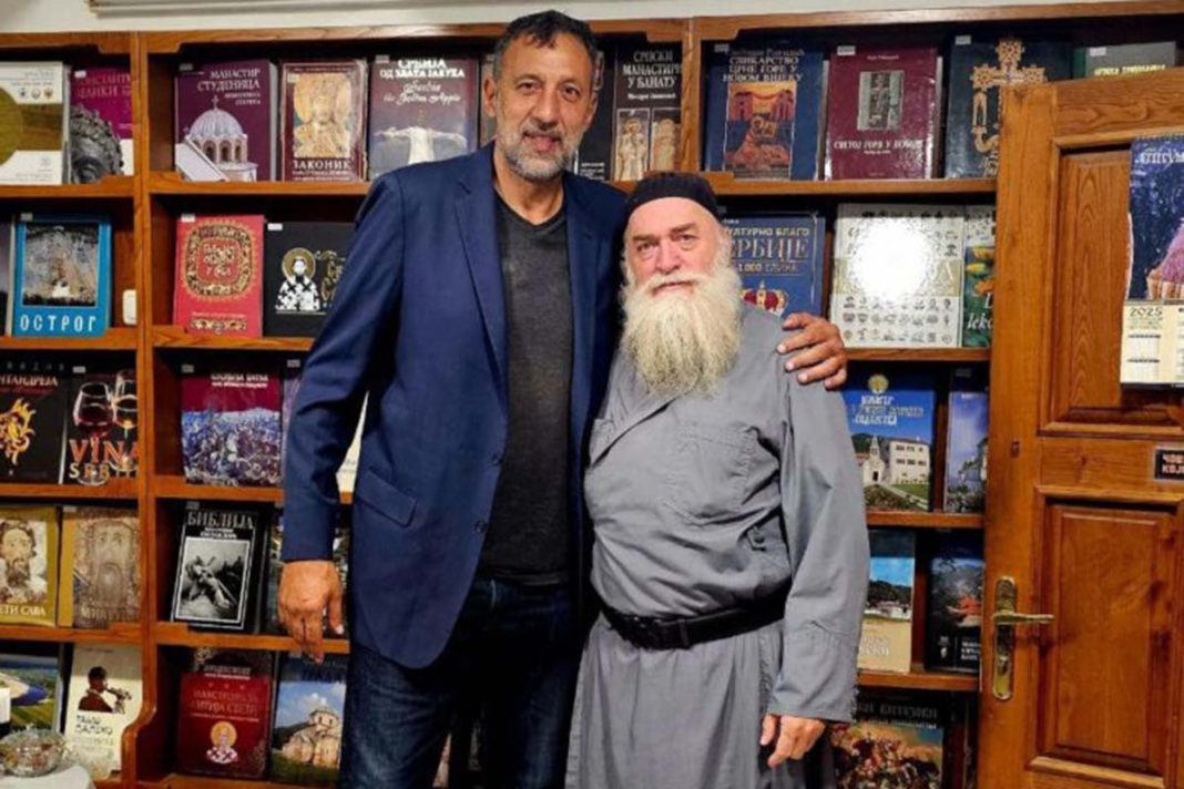 Ο Βλάντε Ντίβατς στο Όρος του Θεού