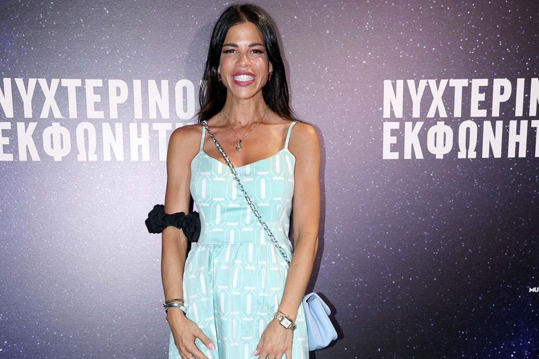 Συγκλονίζει η Δάφνη Καραβοκύρη: «Ήμουν 17 χρονών, όταν ο μπαμπάς μου κυνήγησε καθηγητή μου, ο οποίος μου την έπεφτε»