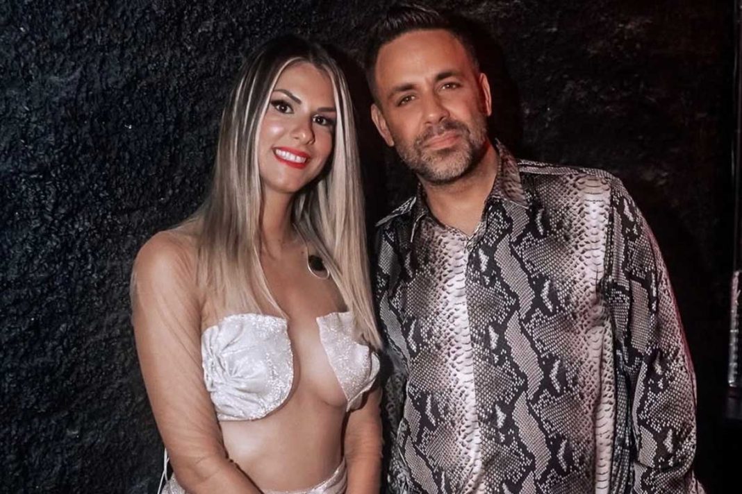 Γιώργιος Γιαννιάς: Sold out με πάρτυ και λουλουδοπόλεμο η πρεμιέρα τους με τη Ρενέ Αγέρη στο Simion