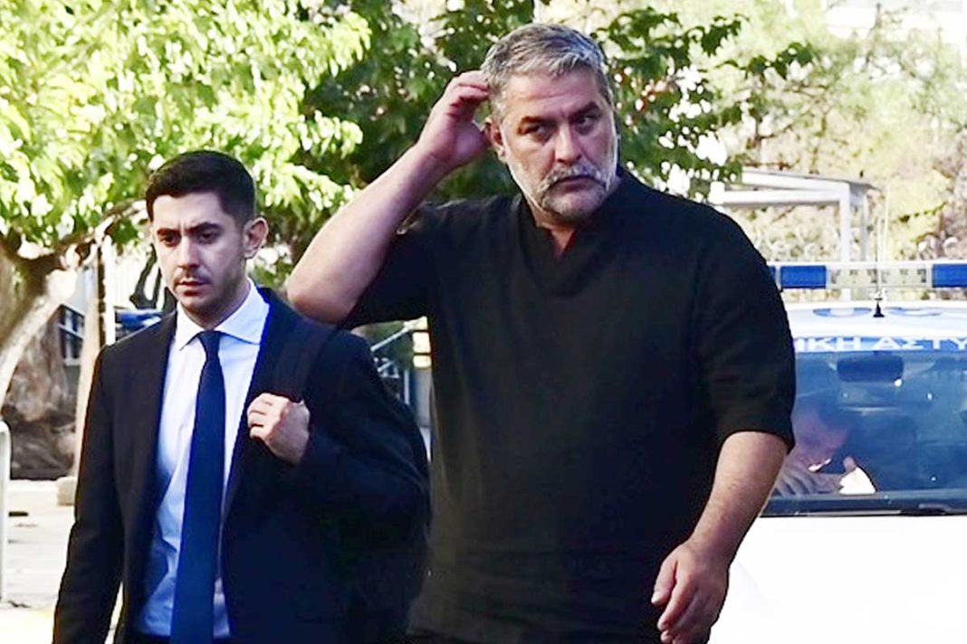 Ο Μπισμπίκης πήγε στη Φιλοθέη και ζήτησε γλυκιά συγγνώμη από τους κατοίκους για τις ζημιές