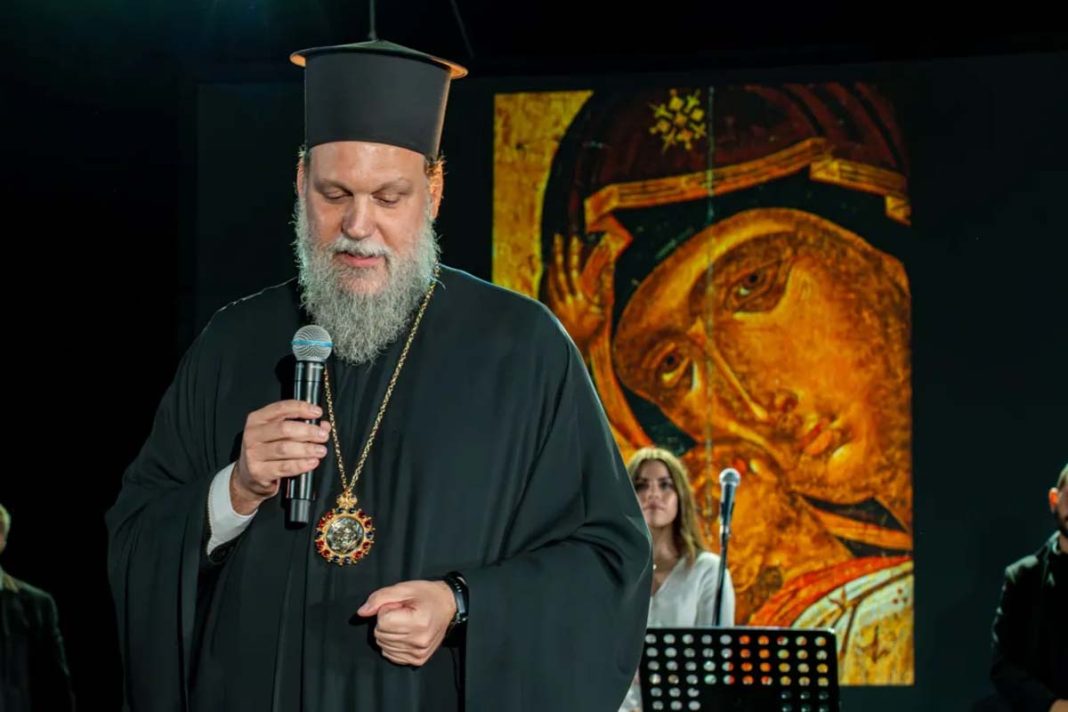 Κατάμεστο το Δημοτικό Στάδιο της Νέας Ιωνίας στη μουσική παράσταση «Οσα ’ναι τα ονόματα, τόσοι και οι χοροί Της»