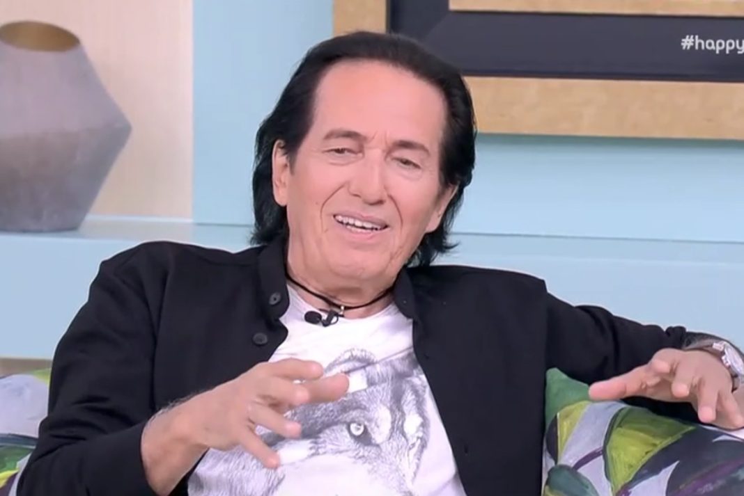 Ο Πασχάλης αποκάλυψε on air την ηλικία του