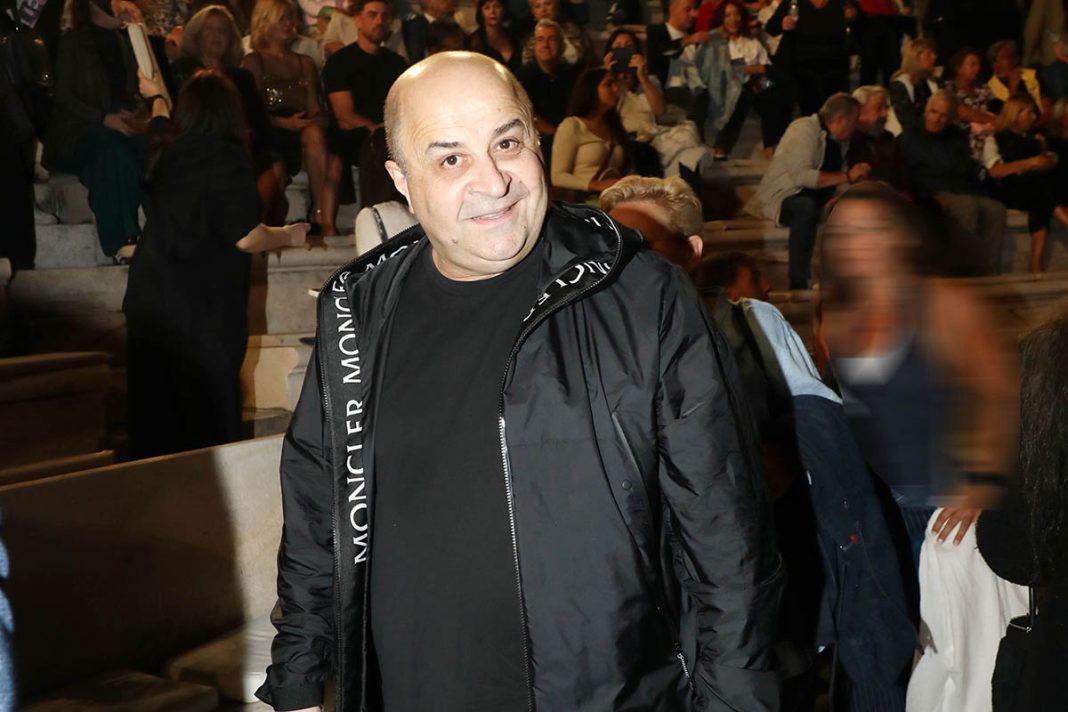 Ενοχλημένος ο Μάρκος Σεφερλής με δημοσιογράφο: «Μιλάω όταν θέλω κι όπου θέλω»