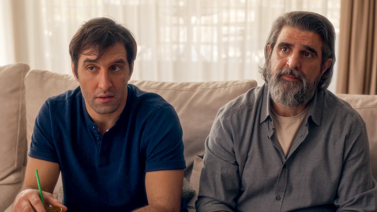 Ποιος Έλληνας ηθοποιός είναι ο μικρούλης της φωτογραφίας;