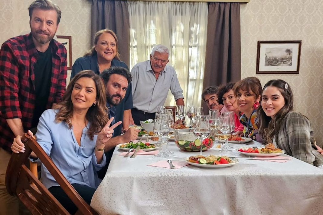 Ρένια Λουιζίδου για το «Το σόι σου»: «Ήταν μια συνθήκη που μου είχε λείψει»