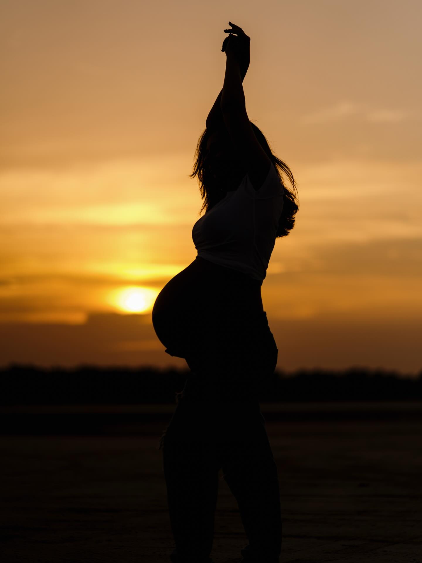 Μία ανάσα πριν το μαιευτήριο η γνωστή ηθοποιός γιόρτασε τα γενέθλιά της