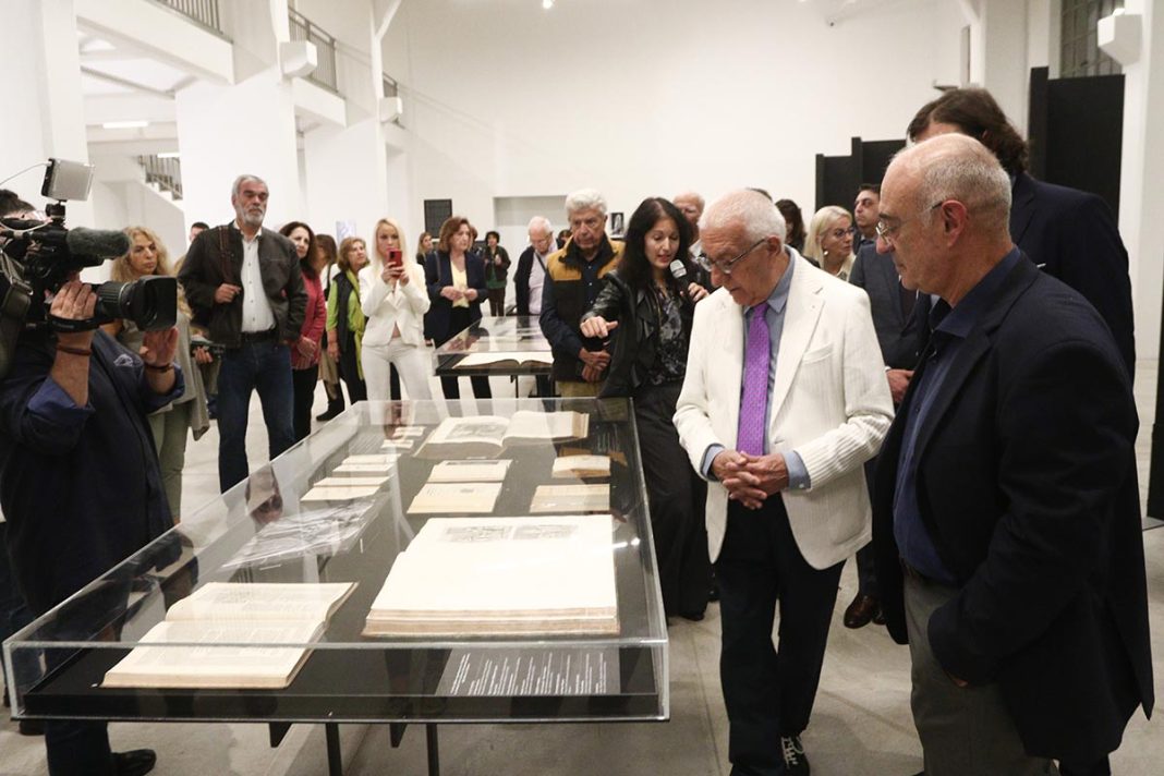 Παρουσία Κακλαμάνη η έκθεση φωτογραφίας των Δημήτρη Μάρδα και François Bange