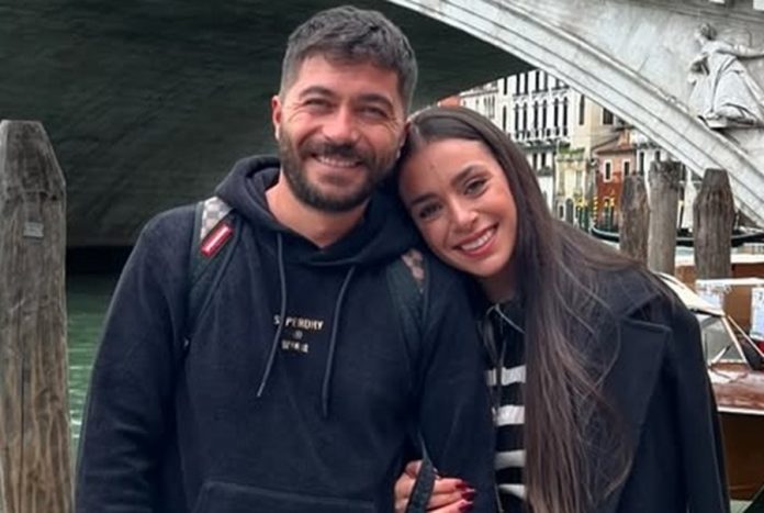 Τρισευτυχισμένος ο Άρης Τσάπης – Ποζάρει έχοντας αγκαλιά τον δύο μηνών γιο του