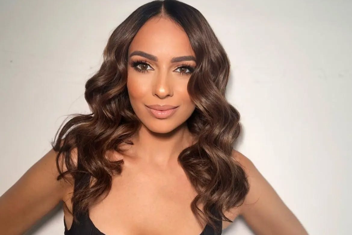 Μία ανάσα πριν το μαιευτήριο η γνωστή ηθοποιός γιόρτασε τα γενέθλιά της