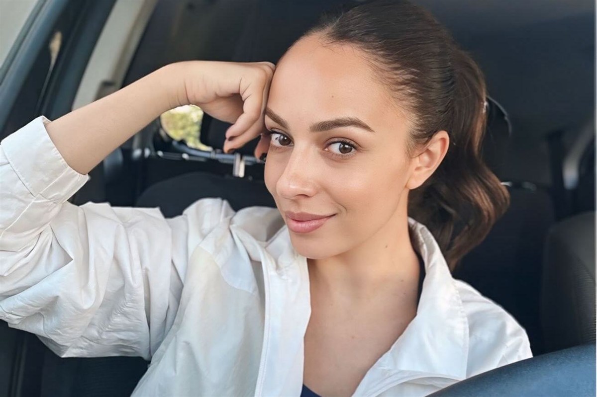 Μία ανάσα πριν το μαιευτήριο η γνωστή ηθοποιός γιόρτασε τα γενέθλιά της