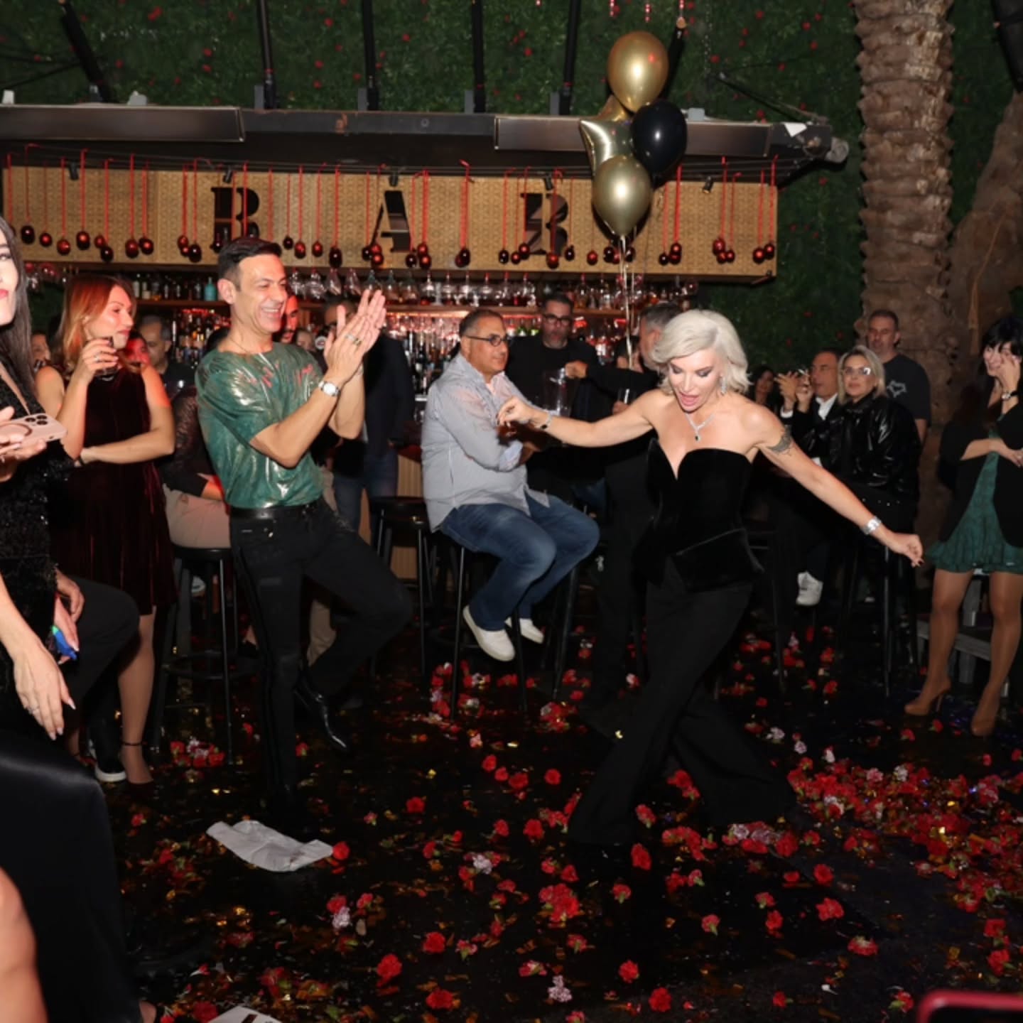 «Χαρούμενα 50 άντρα μου! Ο βράχος μου που με αντέχει 22 χρόνια»