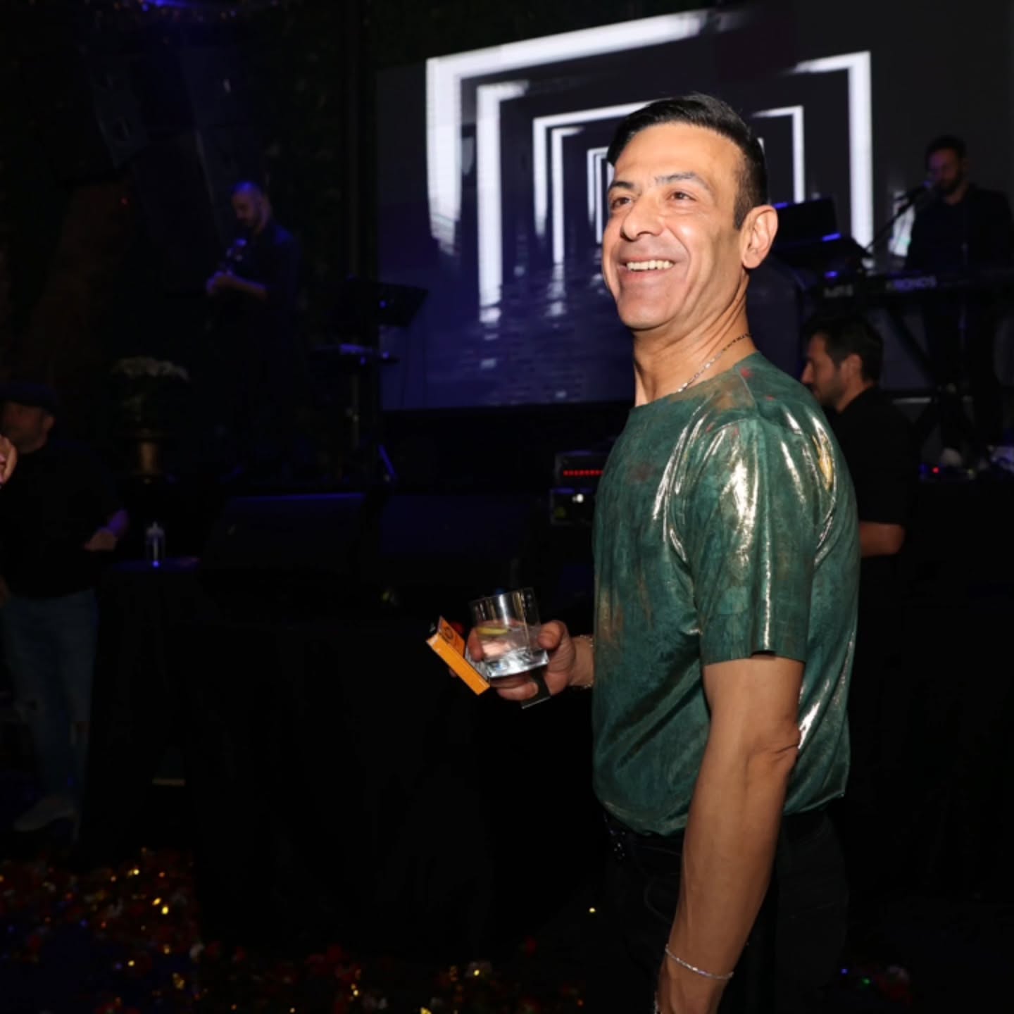 «Χαρούμενα 50 άντρα μου! Ο βράχος μου που με αντέχει 22 χρόνια»