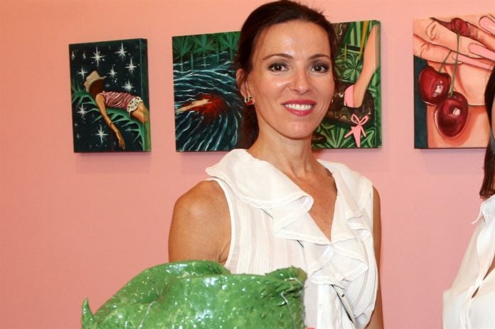 STELLA KAPEZANOY23356