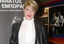 Η Νάντια Κοντογεώργη μας «συστήνει» τη σικάτη μαμά της