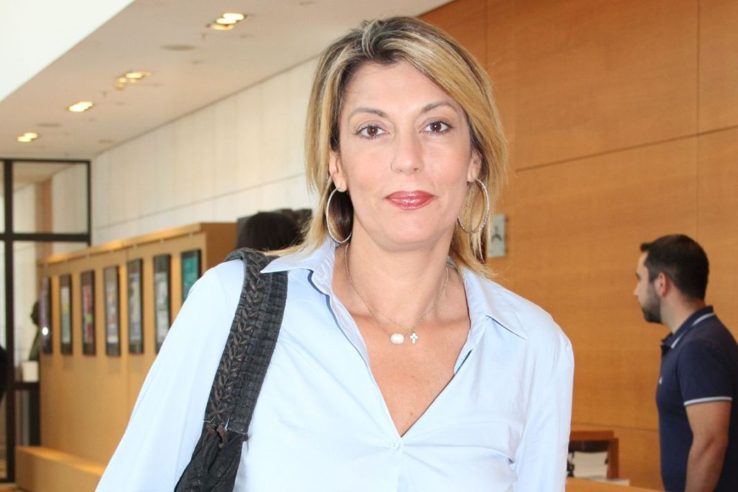 Άννα Καραμανλή: «Τέσσερις μήνες καθηλωμένη στο κρεβάτι» – Η εξομολόγηση για τις εγκυμοσύνες