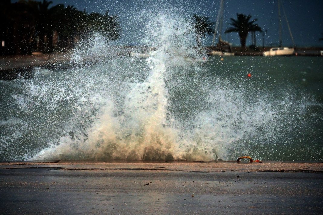 Άστατος καιρός με πτώση της θερμοκρασίας