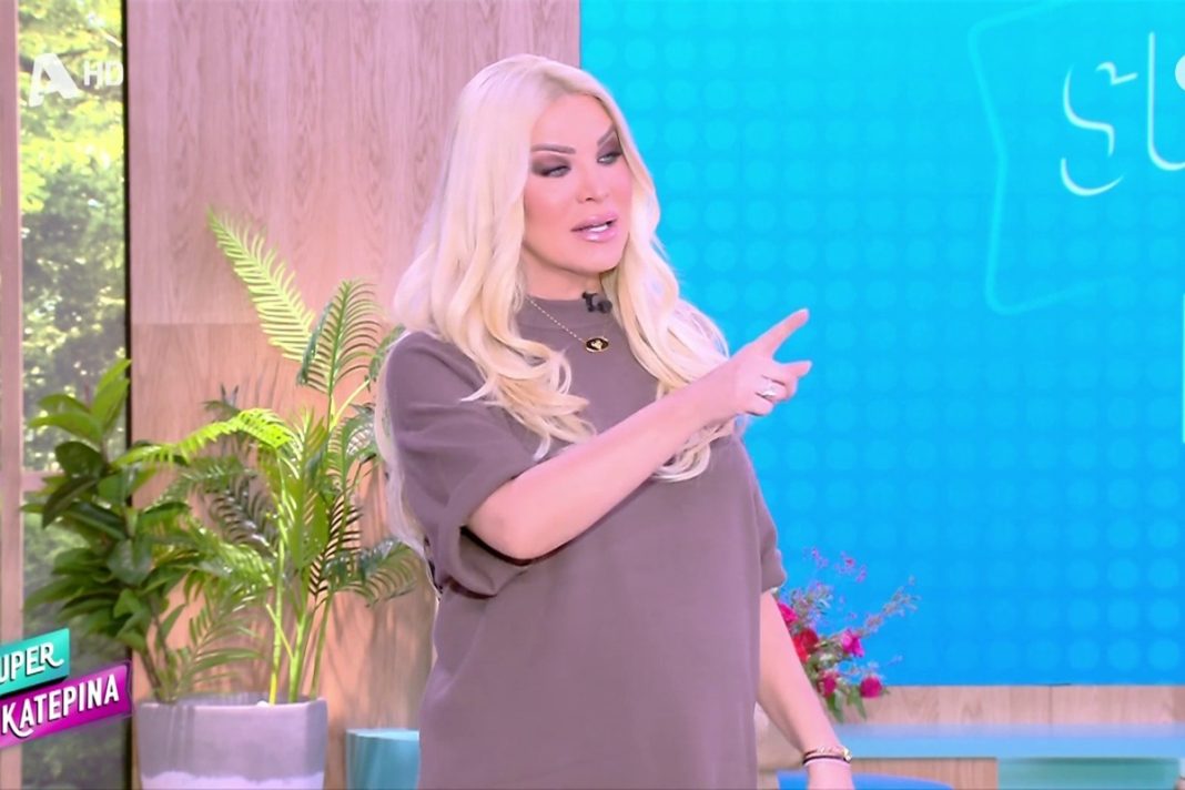 Η on air δυσφορία της Καινούργιου για τις μυρωδιές της κουζίνας - «Μέχρι να γεννήσω, κοτόπουλο τέλος»