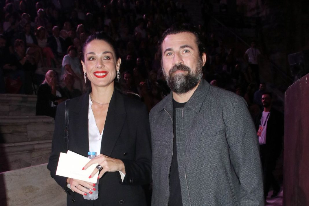 Κίμων Κουρής: «Η ζωή με την Ιωάννα είναι υπέροχη» – Η νέα καθημερινότητα με τον γιο τους