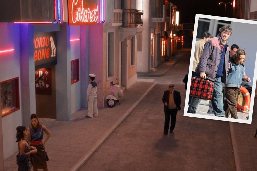 O Μπραντ Πιτ στη γειτονιά της Τρούμπας με τα κόκκινα φανάρια