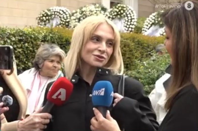 Ελεωνόρα Ζουγανέλη: «Αποχαιρετώ τη Μαρινέλλα με ολόκληρη την ψυχή μου»
