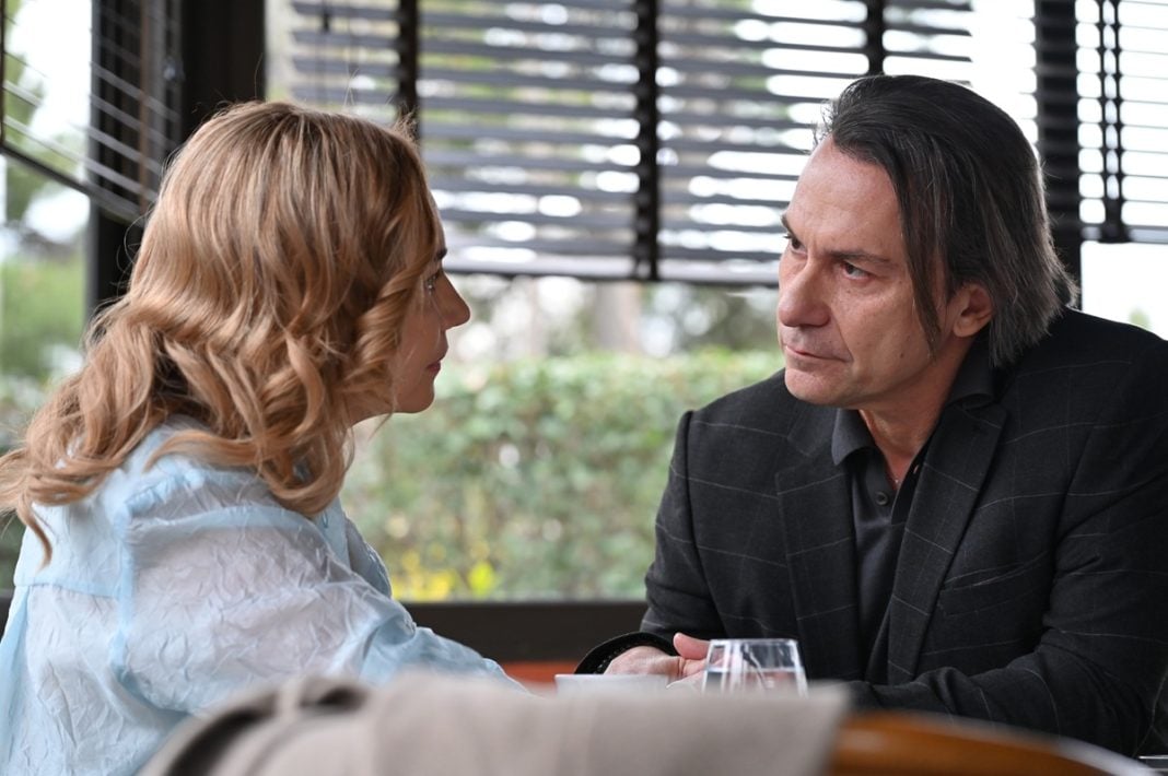 «Να μ’αγαπάς»: Ο Λευτέρης χάνει τον έλεγχο – Έντρομοι ο Άγγελος και η Ζωή με το ξέσπασμά του