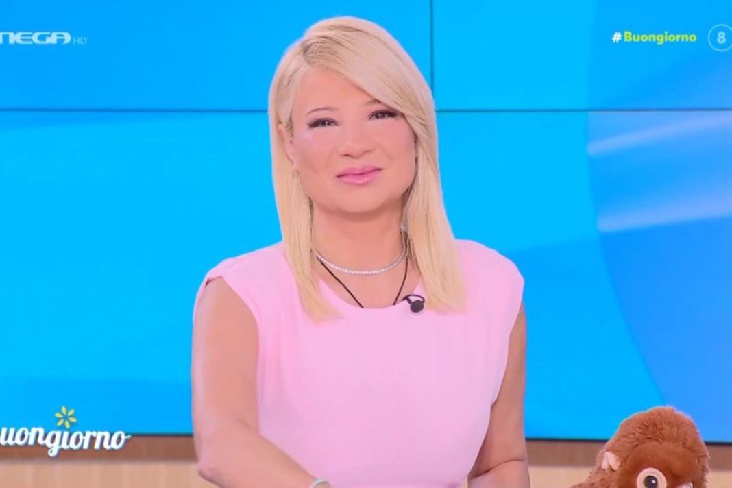 Φαίη Σκορδά: Τι ζήτησε να στείλουν on air στην Κατερίνα Καινούργιου;