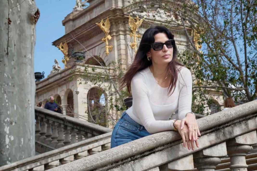 Τόνια Σωτηροπούλου: Απόδραση στη Βαρκελώνη - Βόλτες με φινέτσα και «ισπανικό αέρα»