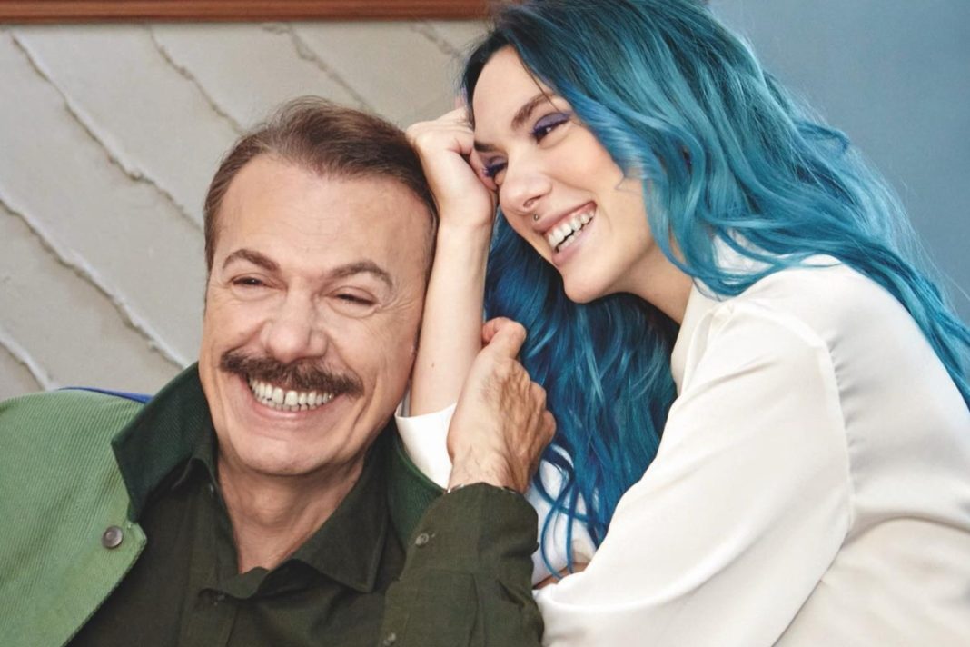 Joanne: «Δεν χρωστάμε σε κανέναν τίποτα» – Η εξομολόγηση για την κατάθλιψη και η δύναμη της μουσικής