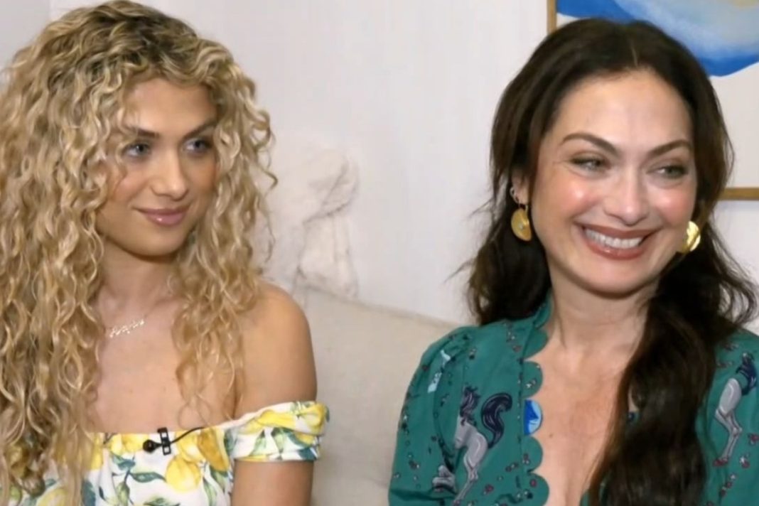 Eurovision 2026 - Αντιγόνη Μπάξτον: Η κοινή συνέντευξη με τη μητέρα της