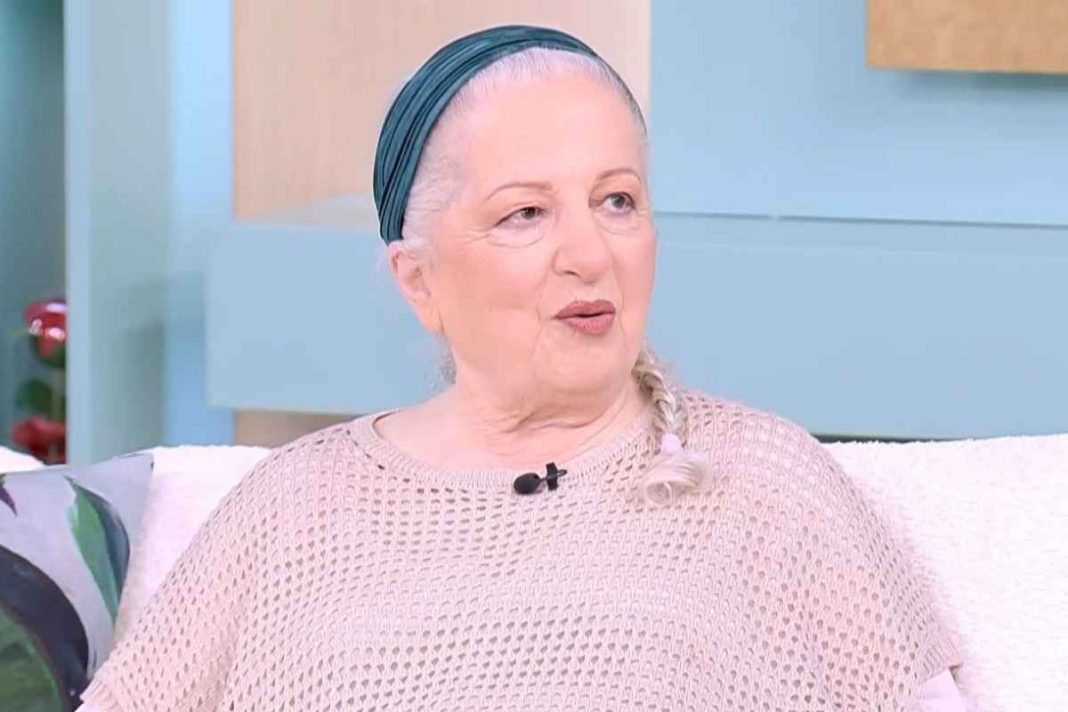 Ελένη Γερασιμίδου: «Παίρνω σύνταξη κοντά στο χιλιάρικο, οπότε θεωρούμαι πλούσια»