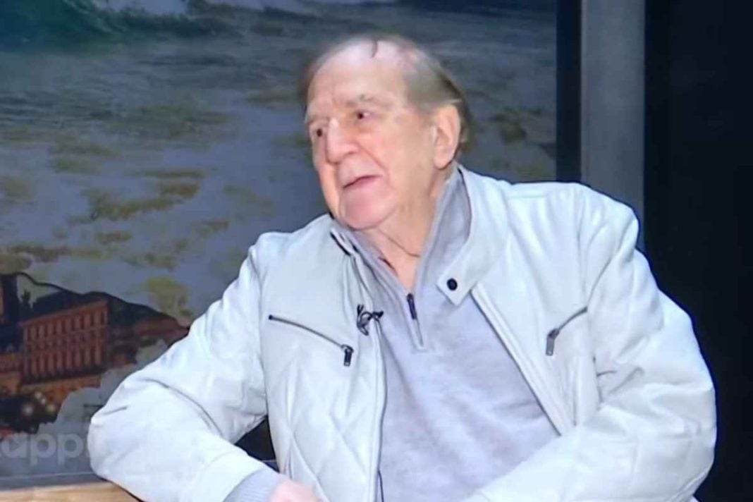 Γιώργος Κωνσταντίνου: «Ήμουν έβδομος ηθοποιός, αλλά λόγω του προφιτερόλ βρέθηκα στην ταμπέλα»