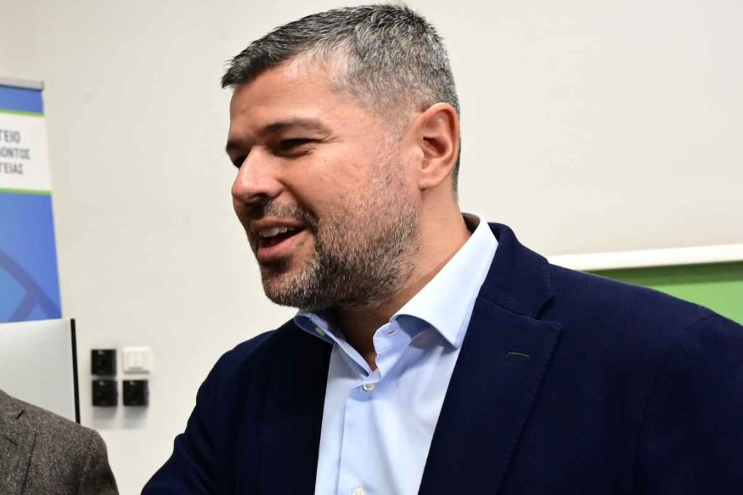 Είναι πολλά τα λεφτά, Γιώργο