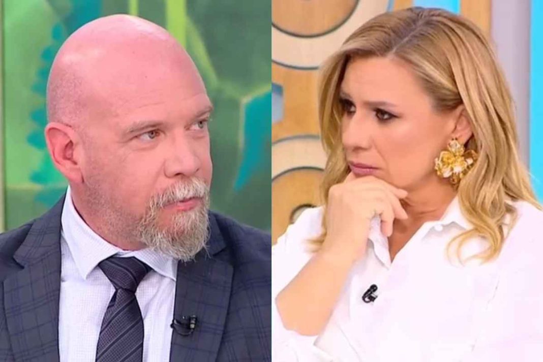 Κατερίνα Καραβάτου: «Μόνο που τα ακούω αυτά, δεν αισθάνομαι καλά» - Τι άκουσε και ταράχτηκε