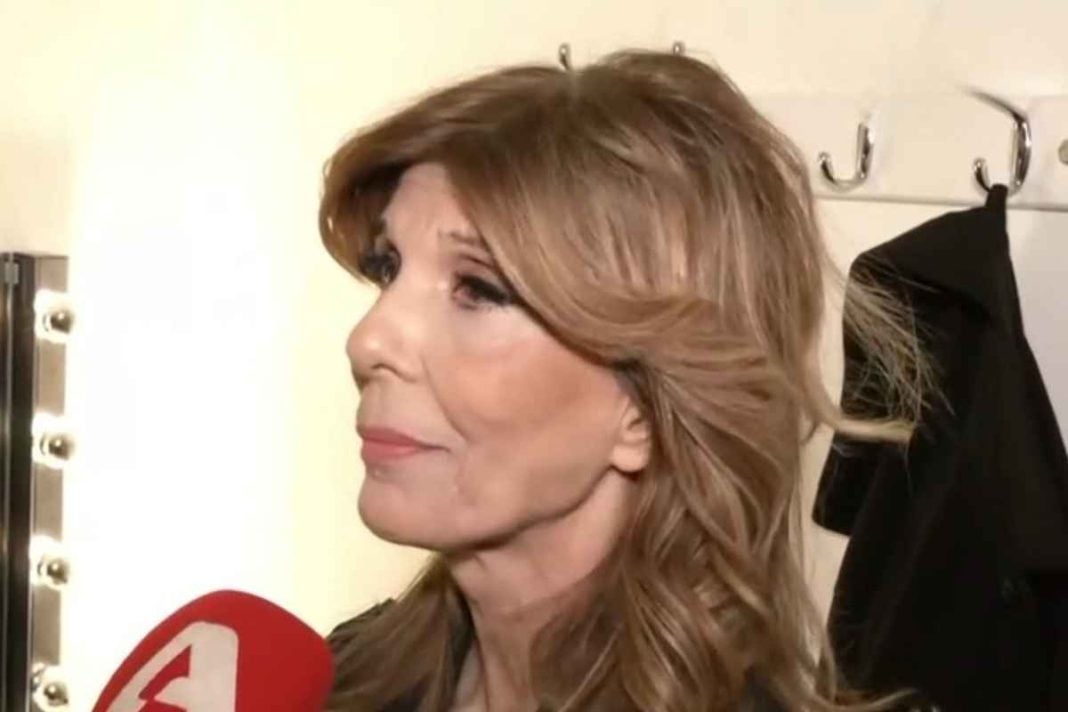 Κατερίνα Στανίση: «Η νύχτα έβγαλε επιστήμονες»