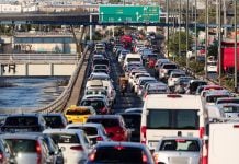Τριήμερο Αγίου Πνεύματος: Κυκλοφοριακή συμφόρηση σε εθνικές οδούς και λιμάνια