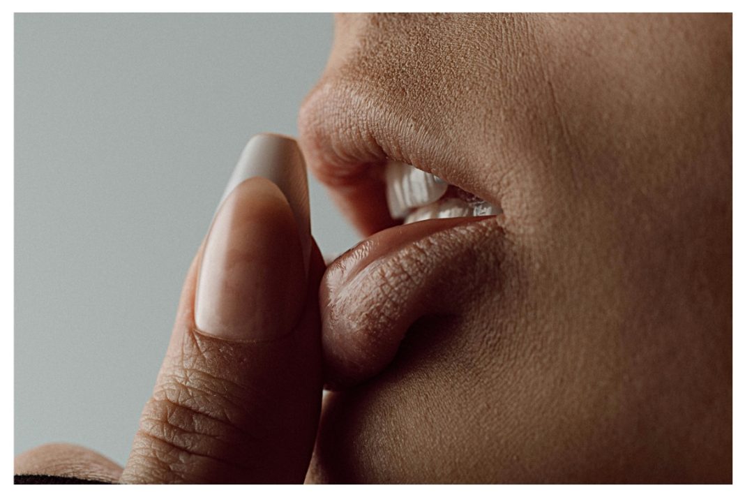 Lip care routine: H ιδανική ρουτίνα για απαλά χείλη όλο το χρόνο!