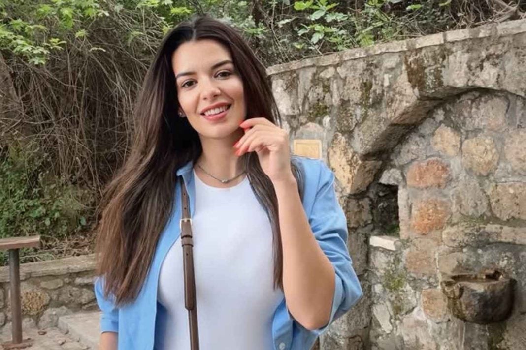Νικολέττα Ράλλη: Συγκατοικεί ακόμα με τον πρώην της - «Θα μου λείψει όταν φύγει»