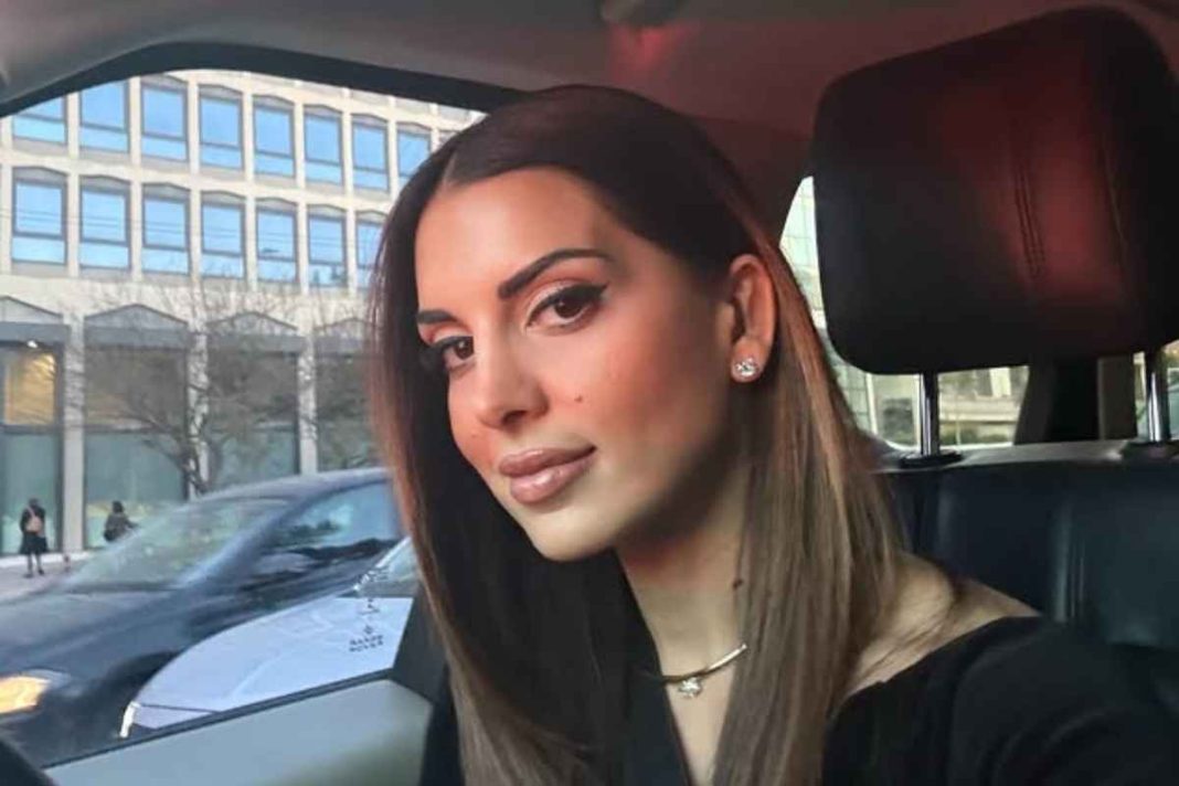 Σταματίνα Τσιμτσιλή: Η σέλφι με τα stylish γυαλιά που ξεχώρισαν
