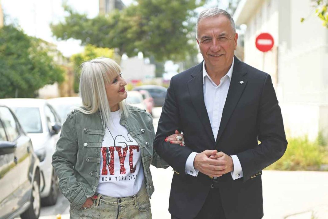 Ο Υφυπουργός Ανάπτυξης Σταύρος Καλαφάτης στα νέα γραφεία της «Espresso»: «Καινοτομία παντού, ευημερία για όλους»