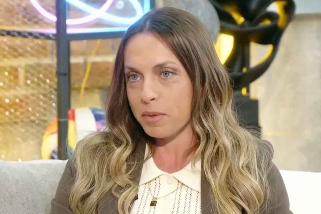 Στέλλα Ντζάνη: «Ο γιος μου ήταν ο μοναδικός λόγος να παλέψω τον καρκίνο»