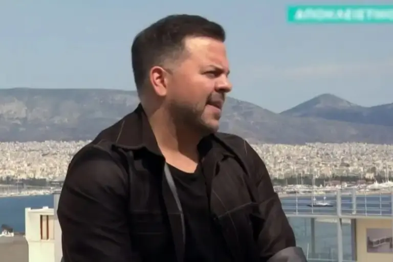 Νίκος Απέργης: «Δεχόμουν μπούλινγκ για τα κιλά μου και στην αρχή με επηρέαζε»