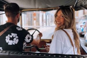 Αθηνά Οικονομάκου: Νέες φωτογραφίες από το bachelorette πάρτι με τις φίλες της στη Λισαβόνα